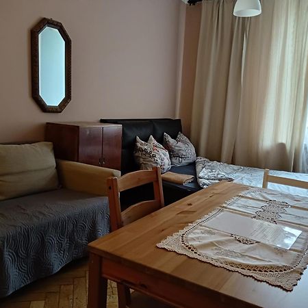 Words & Swords Apartment Krakow Room photo