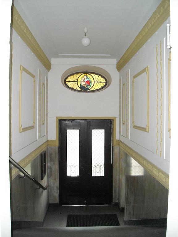 Words & Swords Apartment Krakow Exterior photo